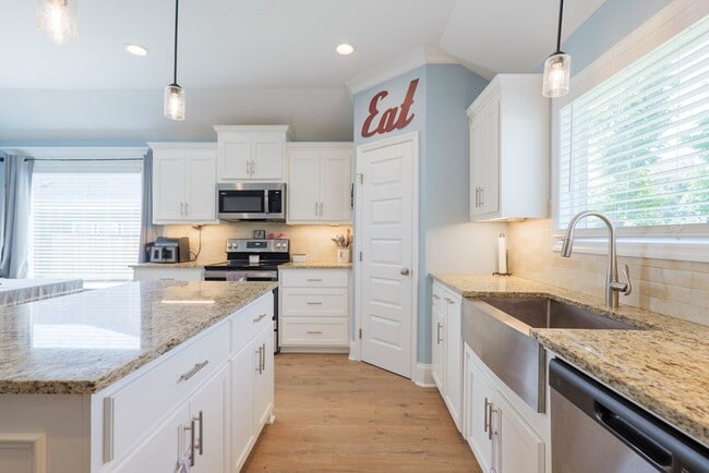 Building Photo - 81 Gatling Way