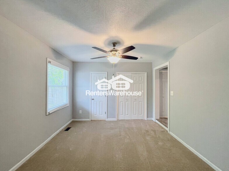 Building Photo - 3508 Creig St