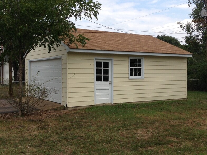 Building Photo - 3607 Harris Ave