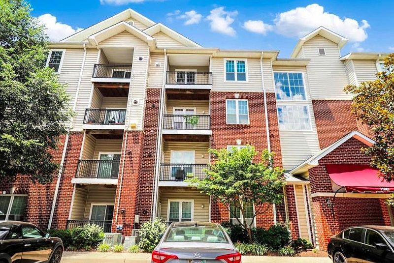 Building Photo - 1580 Spring Gate Dr