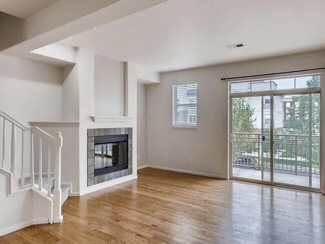 Building Photo - 5453 Water Tower Promenade