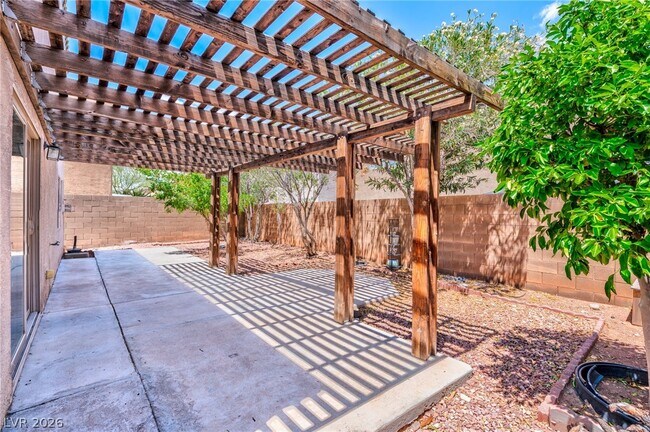 Building Photo - 8940 W Marmo Ave