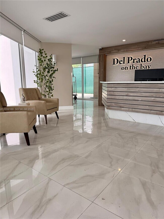 Building Photo - 18051 Biscayne Blvd