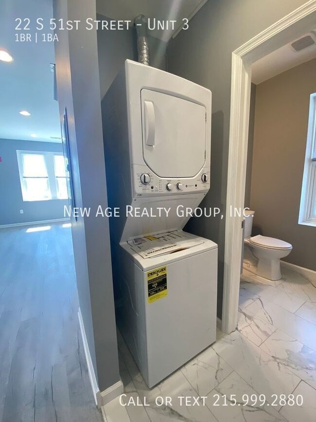 Building Photo - 22 S 51st St