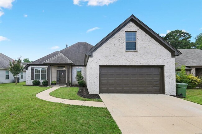 Building Photo - 905 Overture Dr