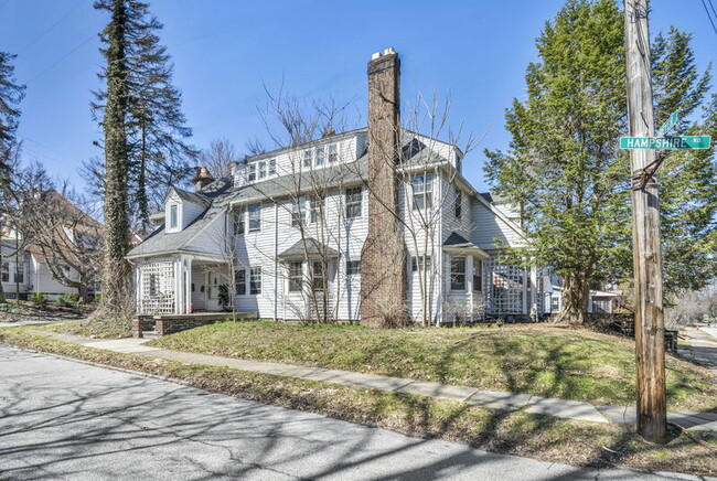 Building Photo - 1724 Preyer Ave