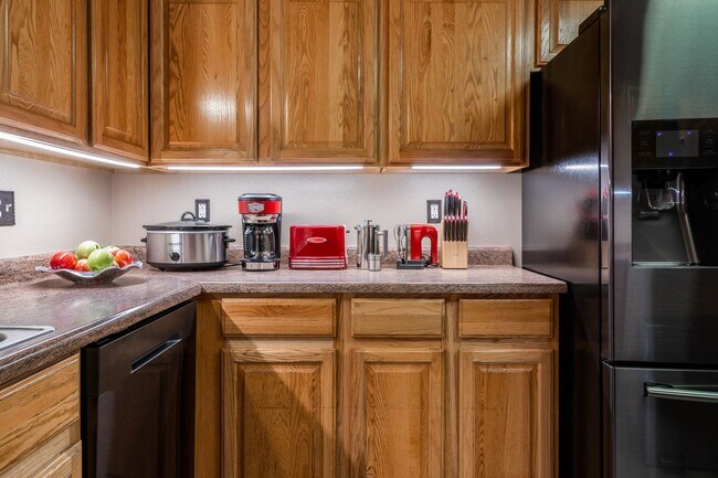 Building Photo - 3 Bed 2 Bath Townhome in Central Loveland