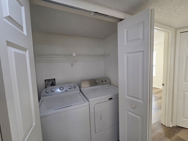 Building Photo - 2751 N Poinciana Blvd