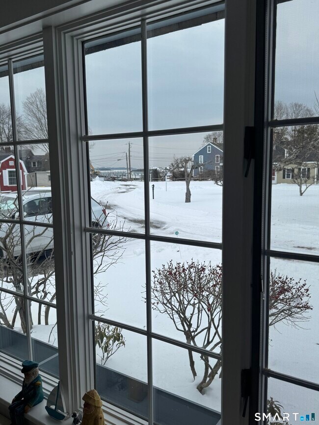 Building Photo - 84 Waterside Ln