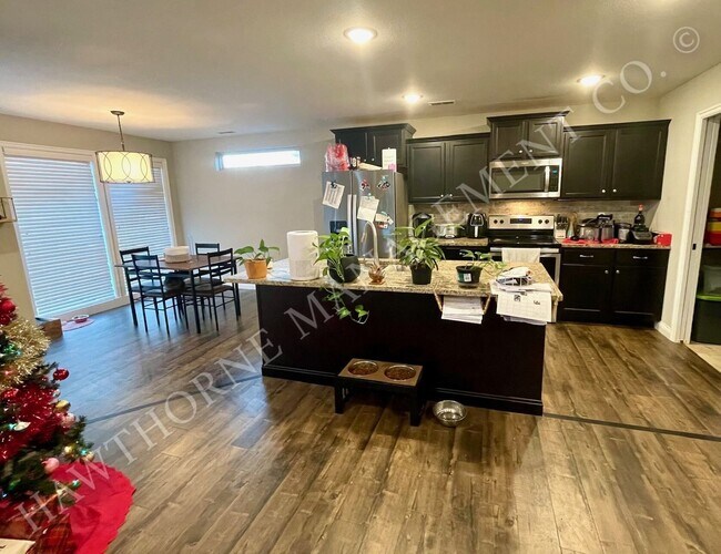 Building Photo - Beautiful 3 Bedroom Home in Southern Columbia