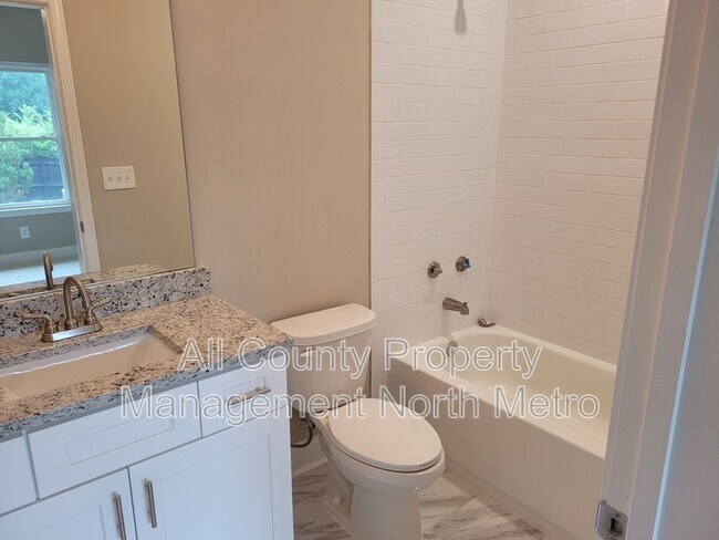 Building Photo - 4890 Wil Ray Ln