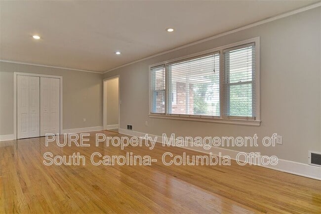 Building Photo - 901 Indigo Ave