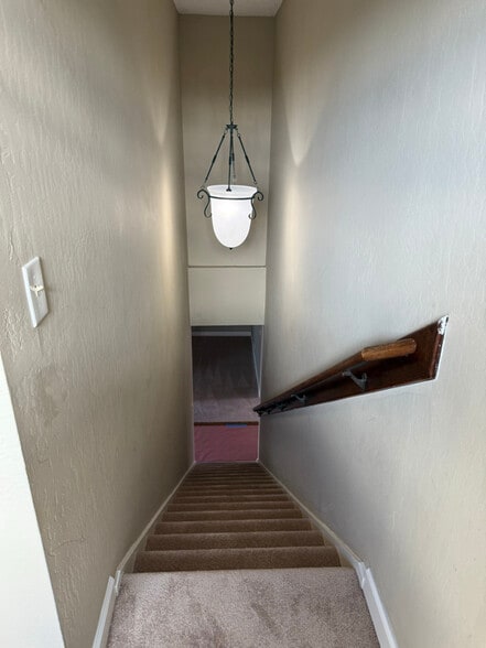 Building Photo - 14550 Acapulco Rd