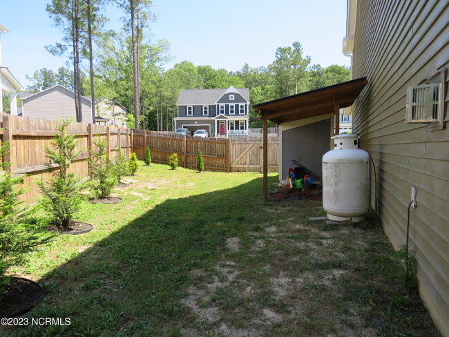 Building Photo - 425 Palisades Dr