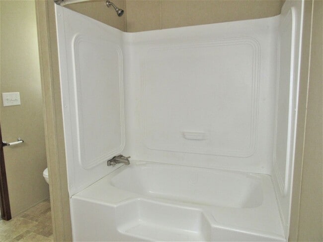 Building Photo - 3 BD 2 BA Country Living