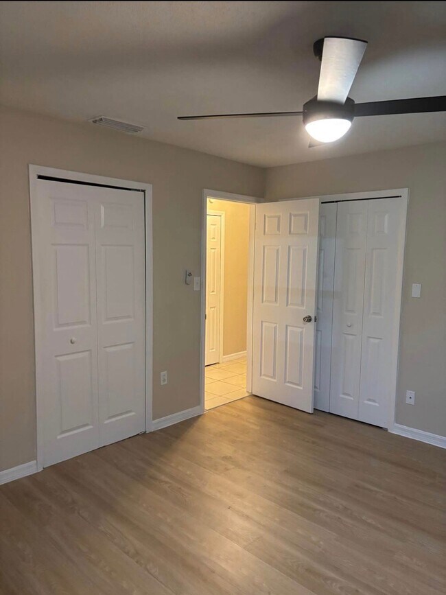 Building Photo - 2813 Spring Hill Ct