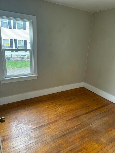 Building Photo - 3427 W Michigan Ave