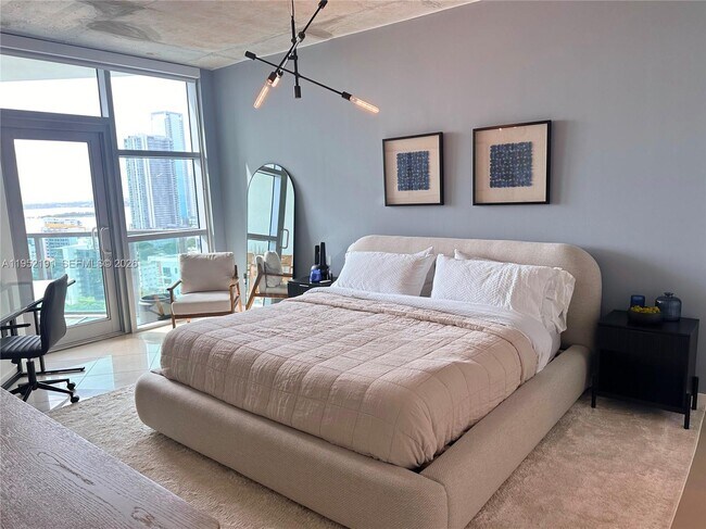 Building Photo - 3301 NE 1st Ave