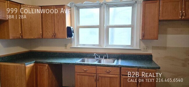 Building Photo - 999 Collinwood Ave