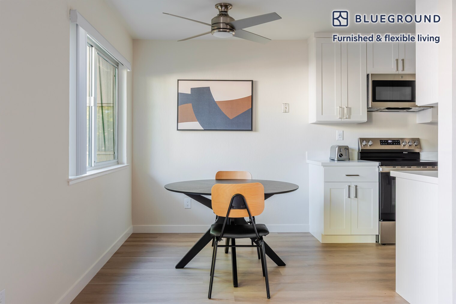 Building Photo - 2721 Midtown Ct