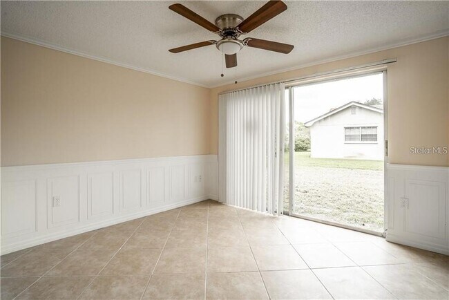 Building Photo - 12217 Buttonwood Row