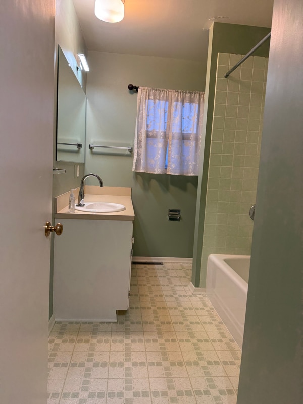 Building Photo - 301 Geddis St