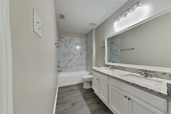 Building Photo - 31607 Cape May Ct