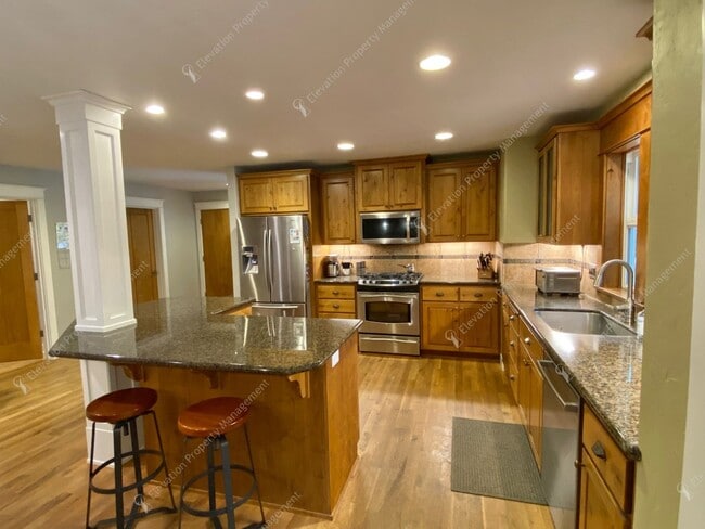 Building Photo - Coming Soon – NorthWest Crossing Corner Lo...