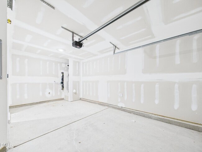 Building Photo - 2709 Chert Ln