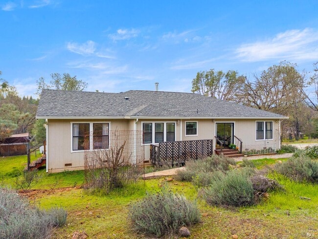 Building Photo - 14506 Spruce Grove Rd