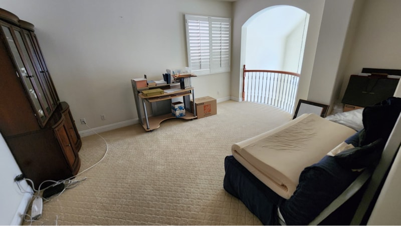 Building Photo - 452 W Duarte Rd