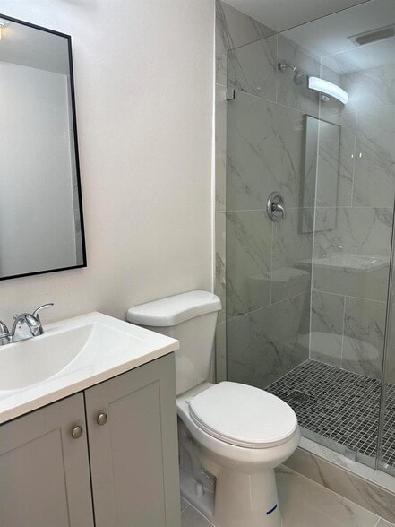 Building Photo - 8074 Severn Dr