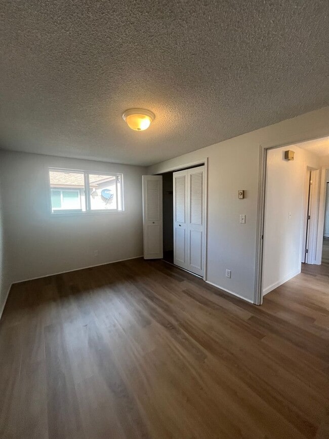 Building Photo - Newly renovated 2 Bedroom home in Hayden Bridge!!!