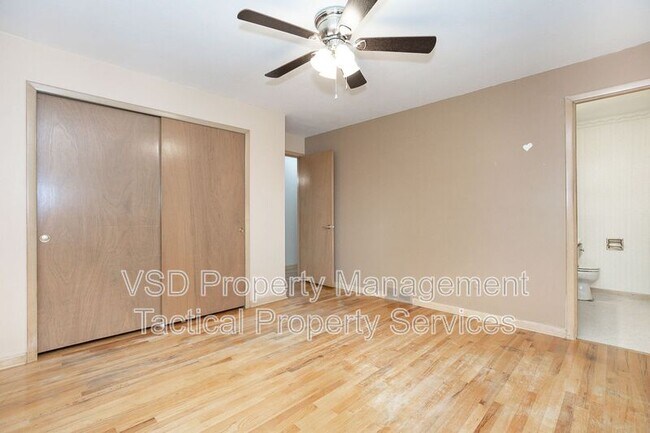Building Photo - 6188 Cabrini Ln