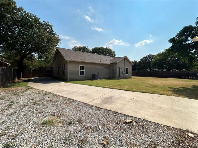 Building Photo - 2901 Galvez Ave