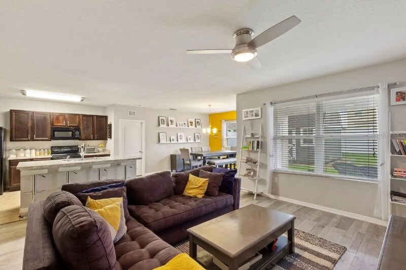 Building Photo - 1742 Van Gogh Dr