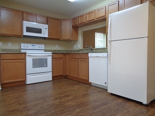 Building Photo - 15403 Quail Woods Pl
