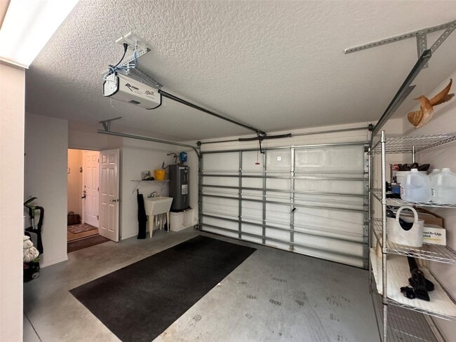 Building Photo - 3076 Gulfport Ct