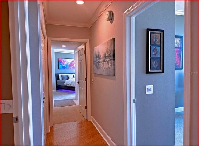 Building Photo - 322 E Central Blvd