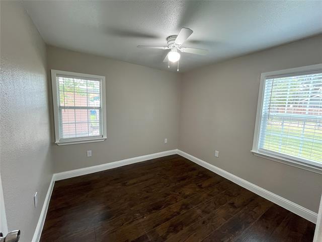 Building Photo - 306 Alto Dr