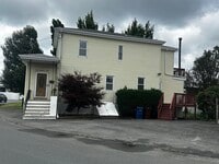 Building Photo - 103 Sagamore St