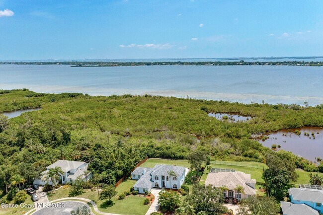 Building Photo - 2240 Marsh Harbor Ave