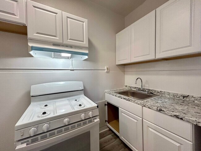 Building Photo - 1 Noll Pl
