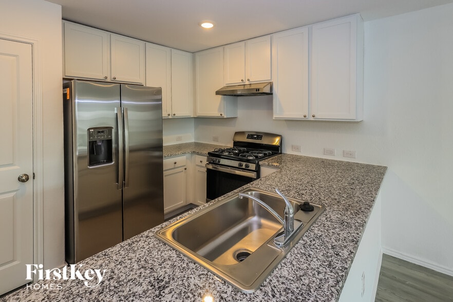 Building Photo - 1222 Kiskadee Wy