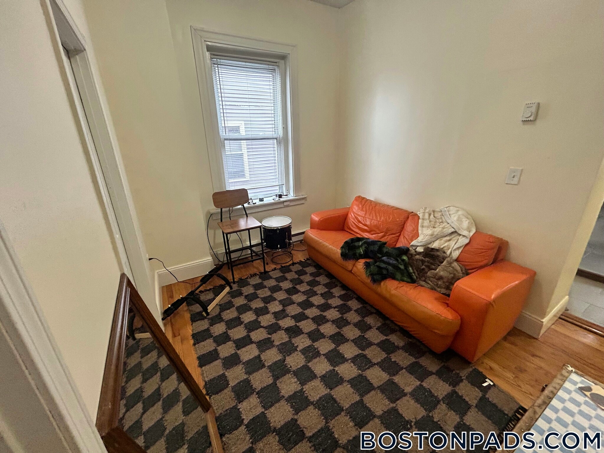 Building Photo - 20 Chelsea St