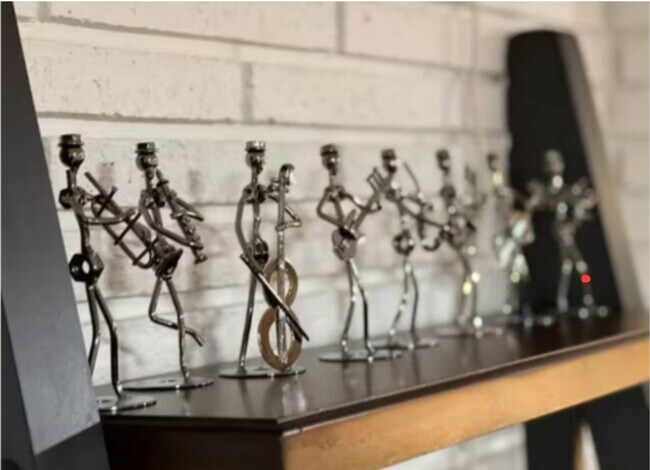 Building Photo - 1945 S 2600 E