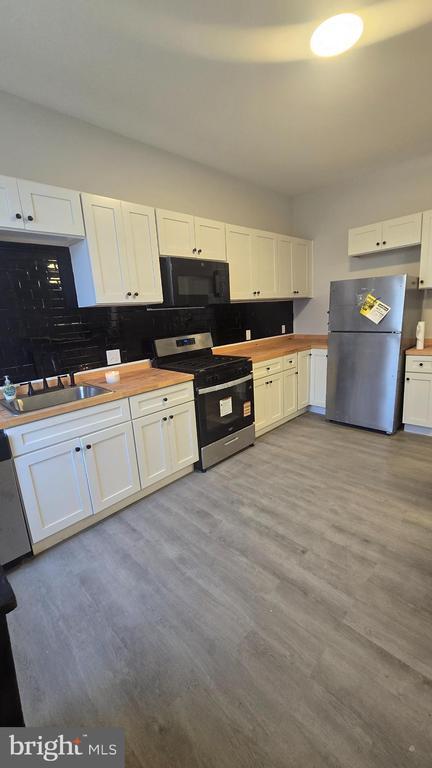 Building Photo - 2323 Harlem Ave