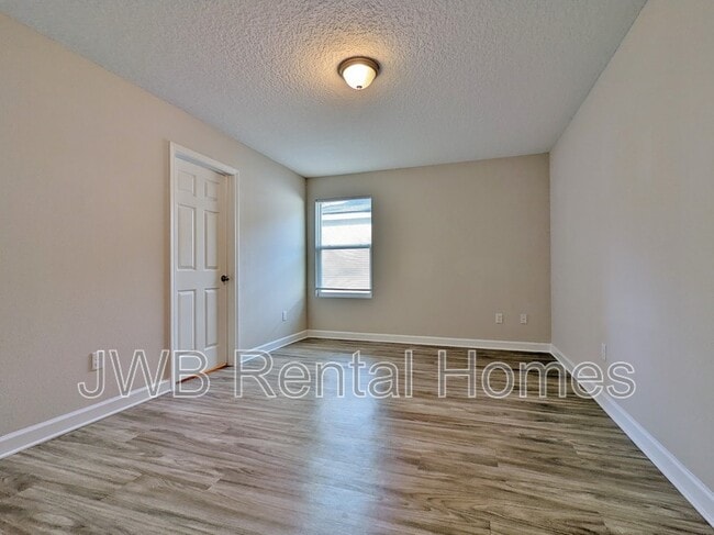 Building Photo - 8122 Noroad