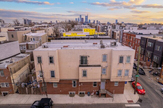 Building Photo - 1935 N 18th St