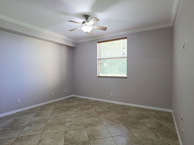Building Photo - 4191 Bellasol Cir